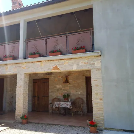 And Hacienda Stelio Apartment *